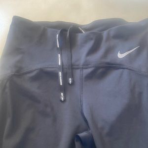 Nike womens leggings